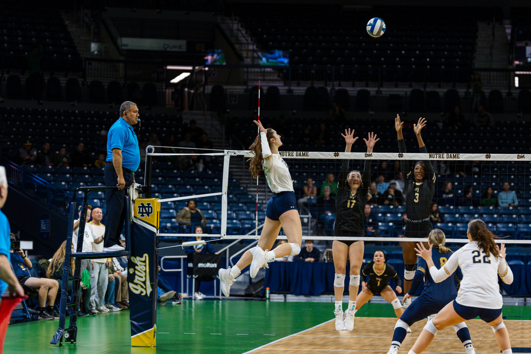 Notre Dame Fighting Irish - Official Athletics Website