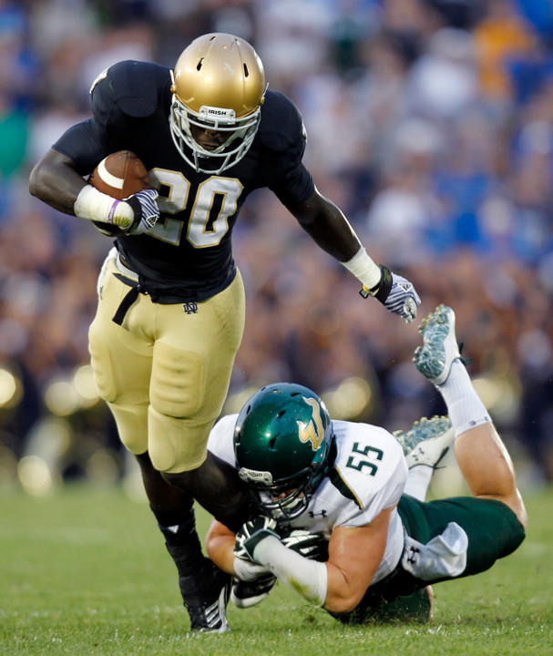 Junior running back Cierre Wood rushed for a game-high 89 yards in Notre Dame's 20-16 win over USC last year in Los Angeles.