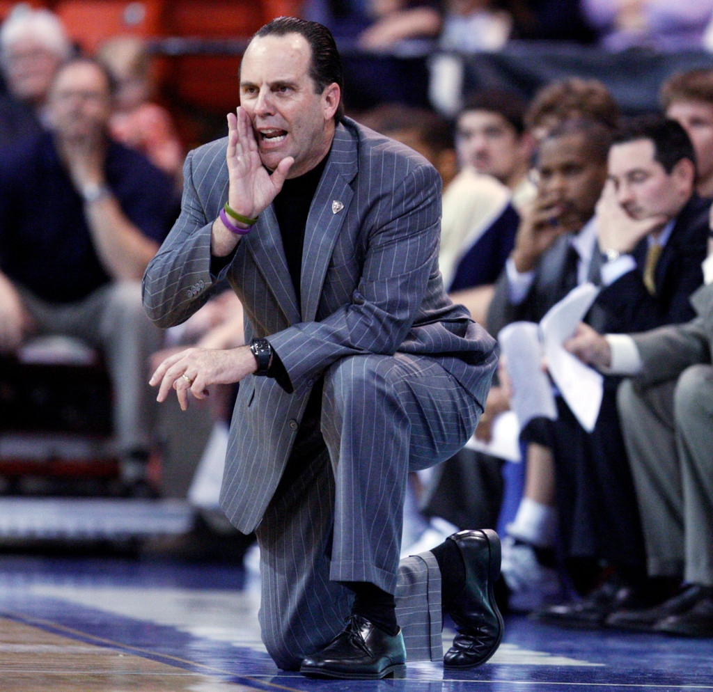 No. 23 Irish Take Care of Billikens, 64-52 (AP)
