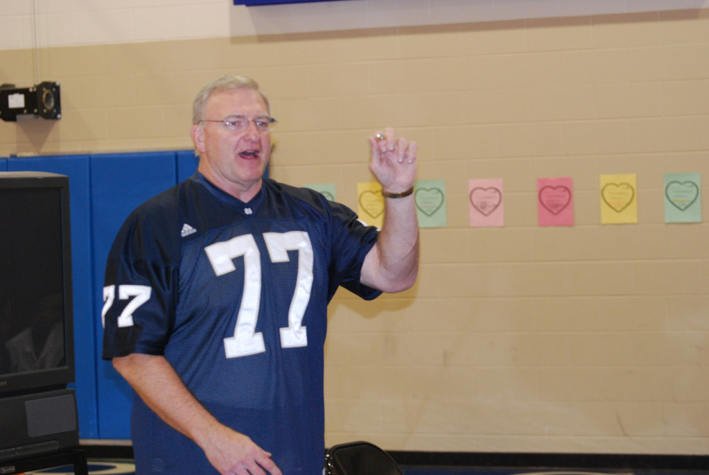 Mike McCoy Speaks at Local School