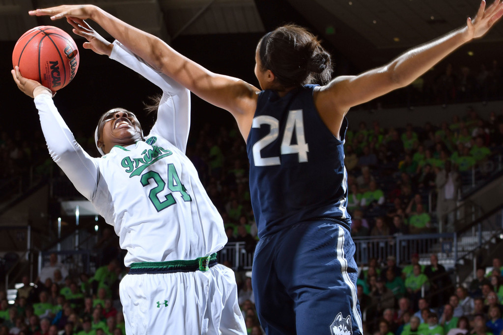 No. 1 UConn 72, No. 2 Notre Dame 61