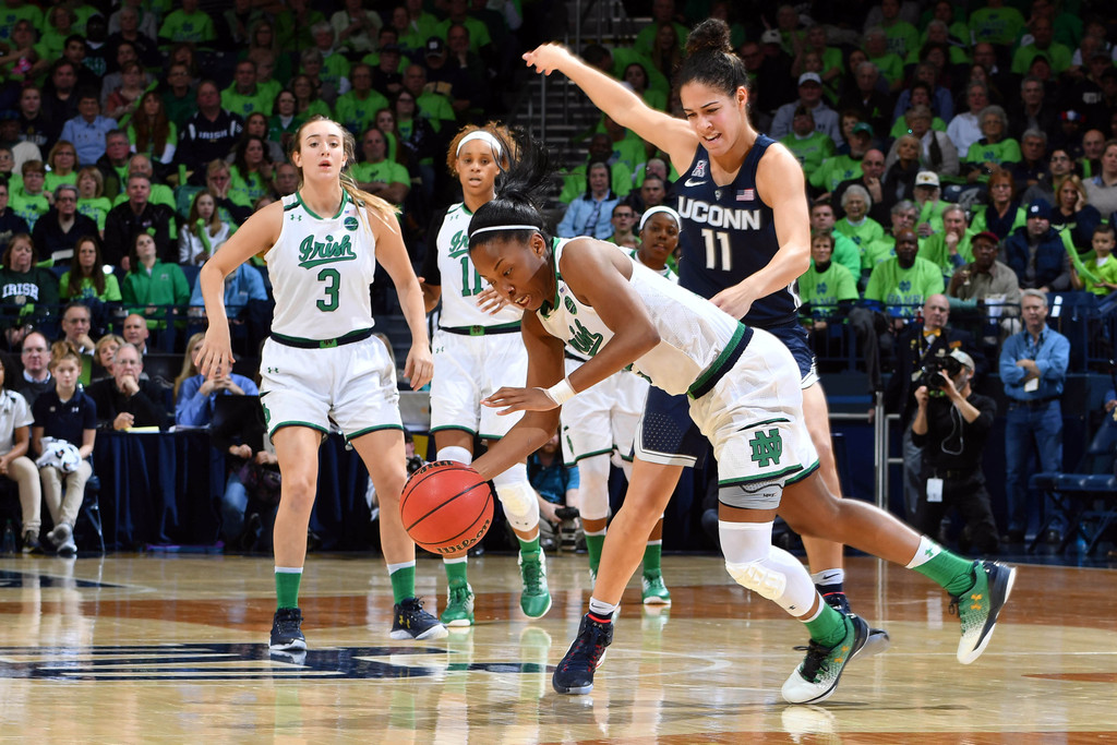 No. 1 UConn 72, No. 2 Notre Dame 61