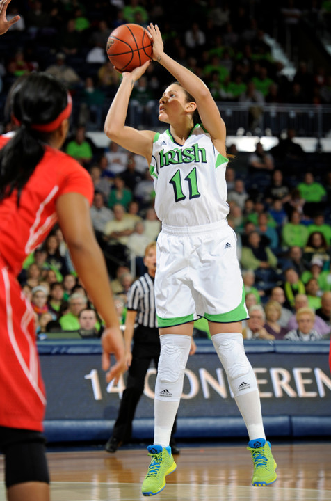 Senior forward Natalie Achonwa nearly posted a double-double with 13 points and nine rebounds as Notre Dame improved to 2-0 on its European tour with a 75-57 win over the French All-Stars on Thursday night in Lloret de Mar, Spain.