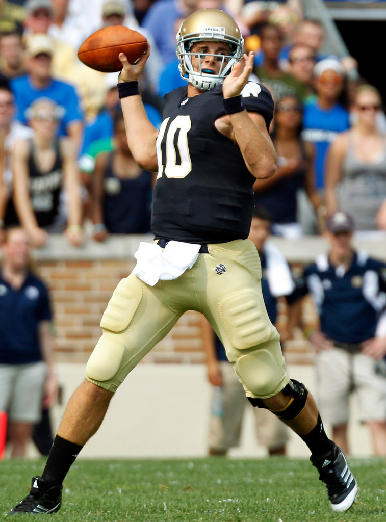 No. 16 Irish Drop Season Opener To USF, 23-20 (AP)