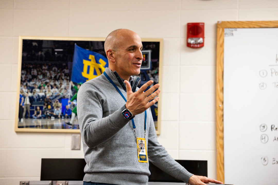 Notre Dame Fighting Irish - Official Athletics Website