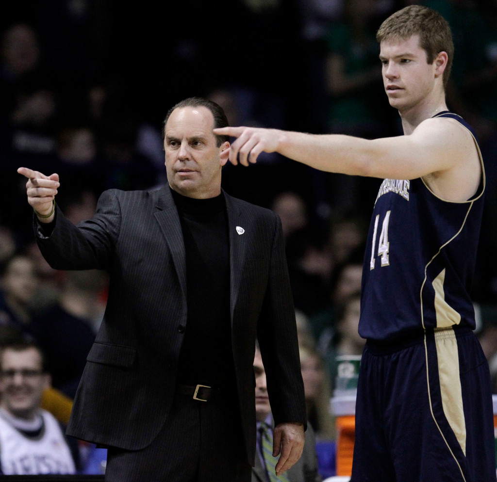 No. 9 Irish Rout DePaul, 83-58 (AP)
