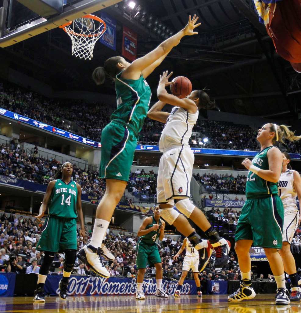 Irish Advance to Final, Topple Top-Ranked UConn 72-63 (AP)