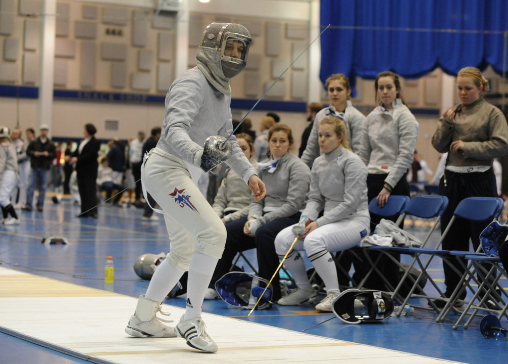 Senior sabreuse Abigail Nichols posted an 8-7 bout record Sunday at the St. John's Invitational