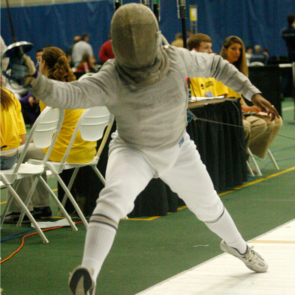 Notre Dame Women's Fencing 2007 Photo Gallery (photos by Jim O'Connor and Chris Pedota)