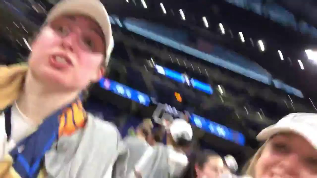@NDWBB | Elite Eight Selfie Cam