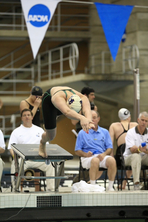 Senior Amywren Miller