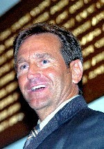 Randy Waldrum shared thoughts from Notre Dame's 2004 national championship women's soccer season with the attendees at the 2005 Monogram Club dinner (photo courtesy of 2003 honorary monogram recipient Mike Bennett and Lighthouse Imaging).