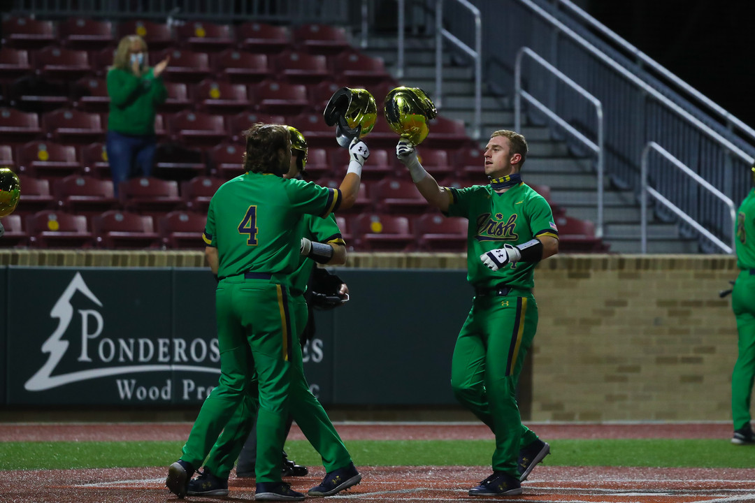 Notre Dame Fighting Irish - Official Athletics Website