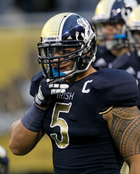 No. 9 Irish Remain Undefeated, Overpower Miami 41-3 (AP)