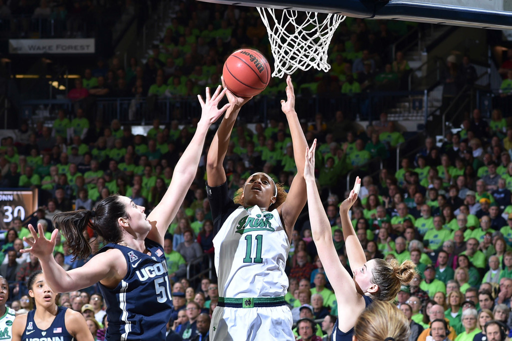 No. 1 UConn 72, No. 2 Notre Dame 61