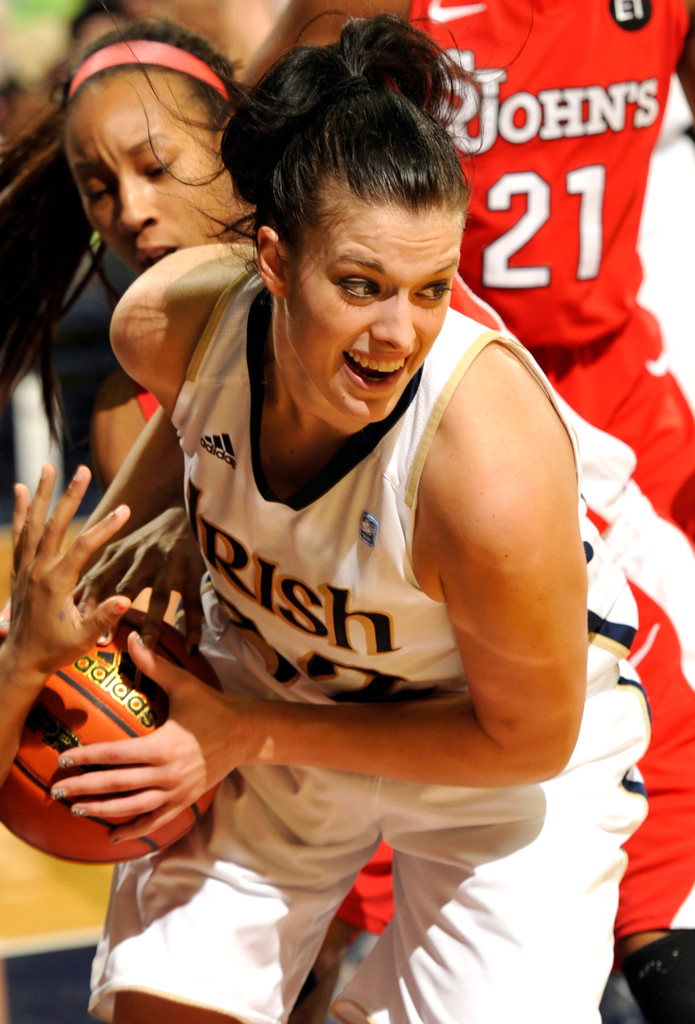 #11/10 Irish Topple #RV/23 St. John's, 69-36 (AP)
