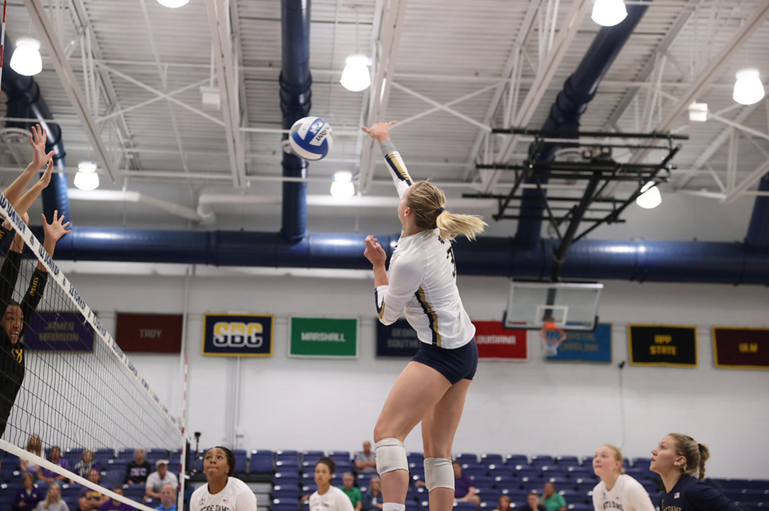 Notre Dame Fighting Irish - Official Athletics Website