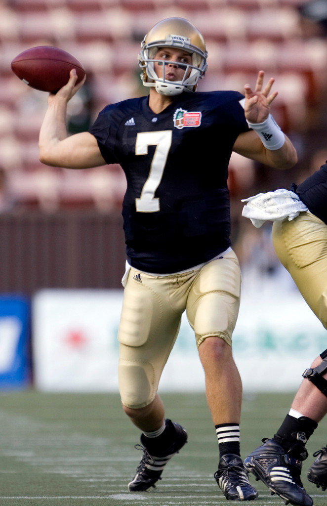 Irish Dominate All Phases En Route To Hawai'i Bowl Win