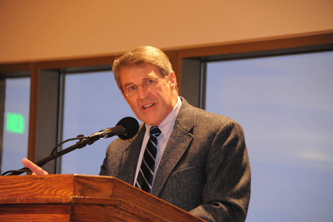 Men's swimming head coach Tim Welsh served as the keynote speaker at the manager reunion