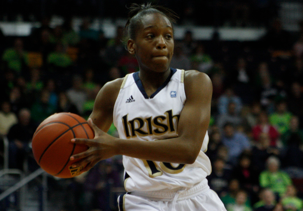 2/26 Women's Basketball vs. Cincinnati