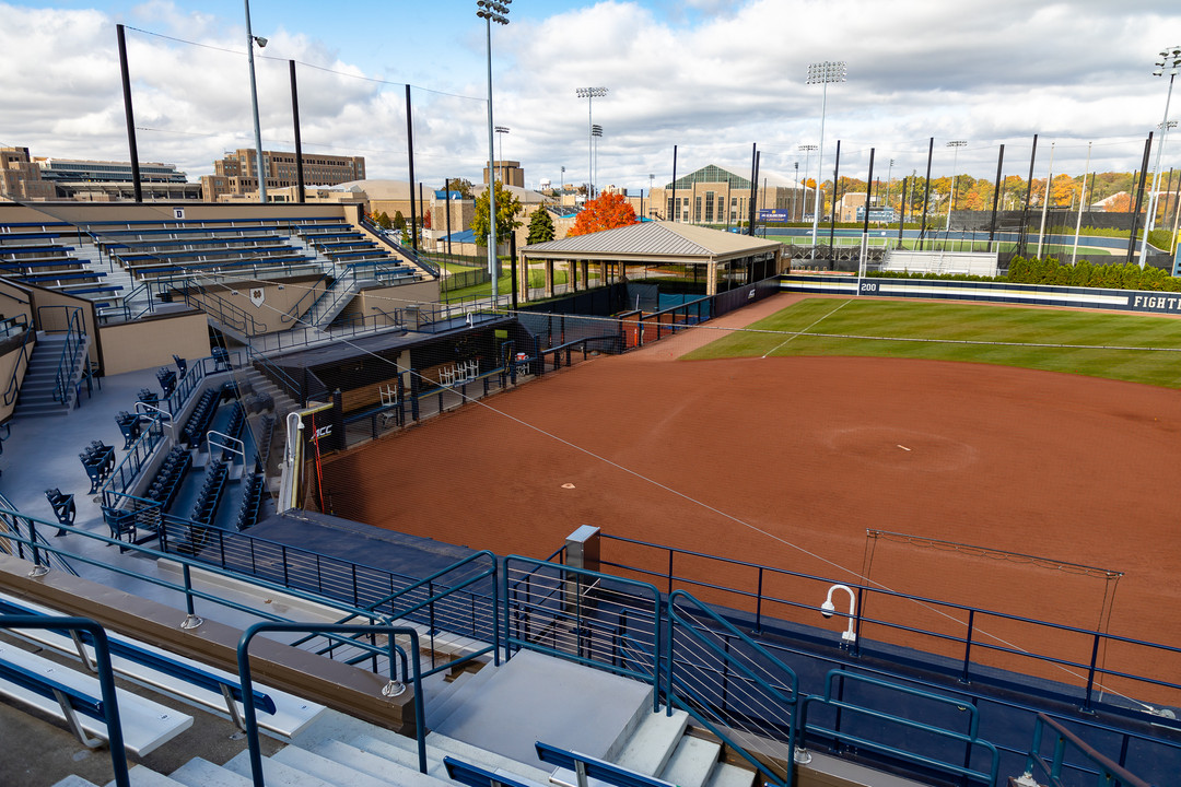 Notre Dame Fighting Irish - Official Athletics Website