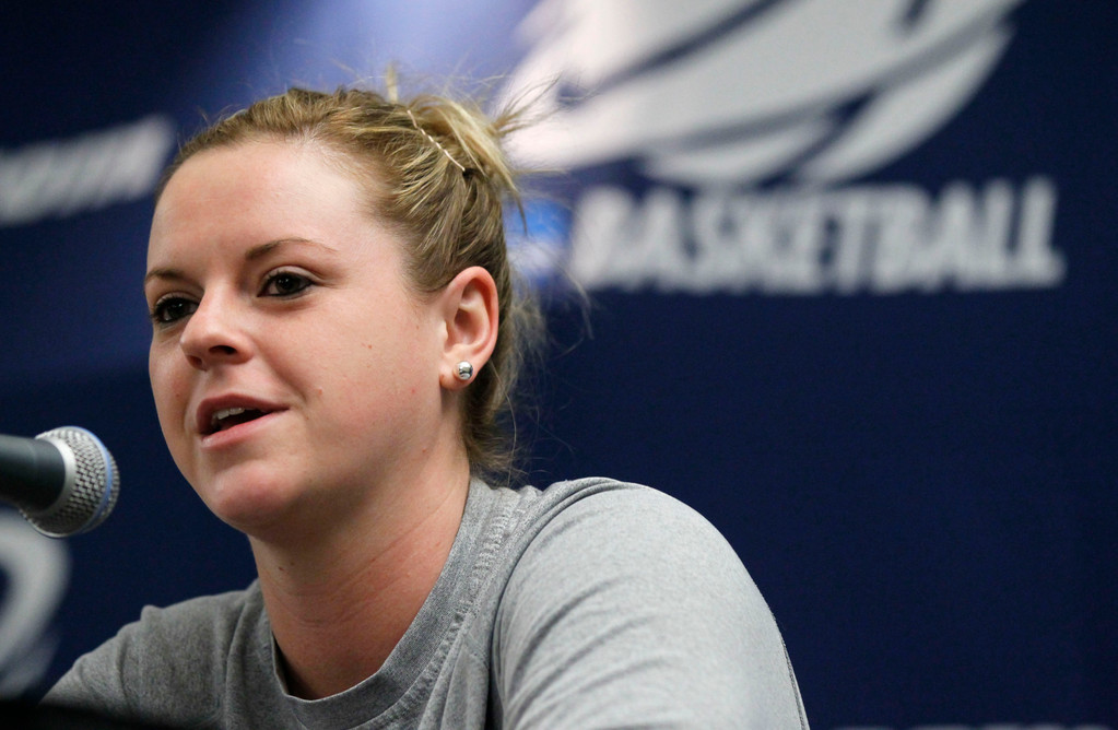 Notre Dame Second Round Press Conference (AP)