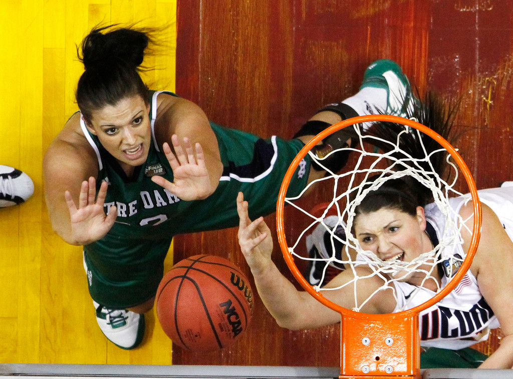 Irish Advance to Final, Topple Top-Ranked UConn 72-63 (AP)