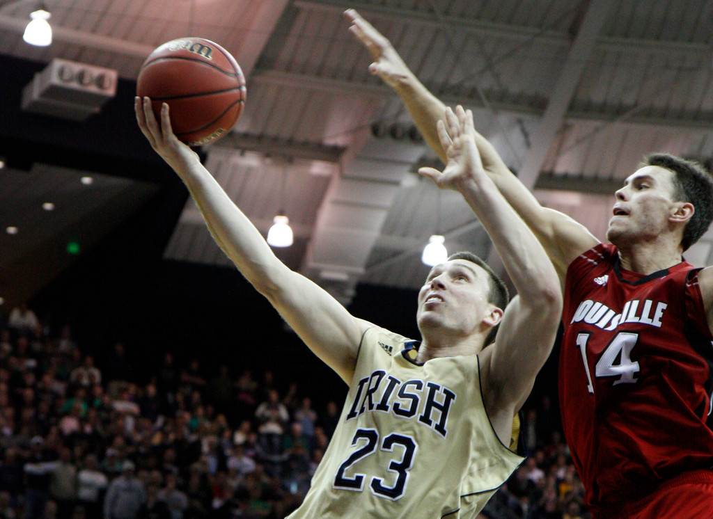 2/9 Men's Basketball vs. Louisville