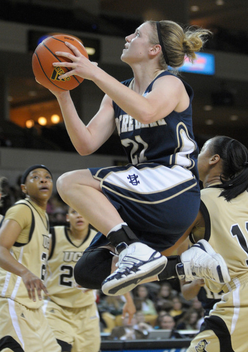 Junior guard Natalie Novosel is averaging 13.5 points, 5.0 rebounds and 4.0 steals in exhibition play during her college career.