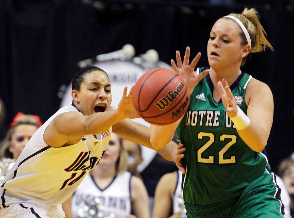 Irish Advance to Final, Topple Top-Ranked UConn 72-63 (AP)