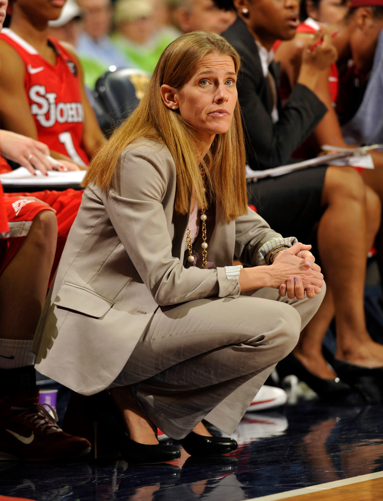 #11/10 Irish Topple #RV/23 St. John's, 69-36 (AP)