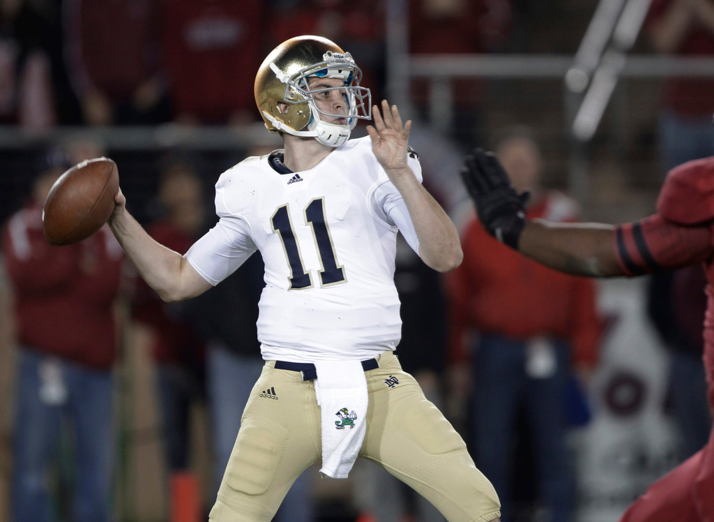 No. 22 Notre Dame Struggles, Falls to No. 4 Stanford 28-14 (AP)