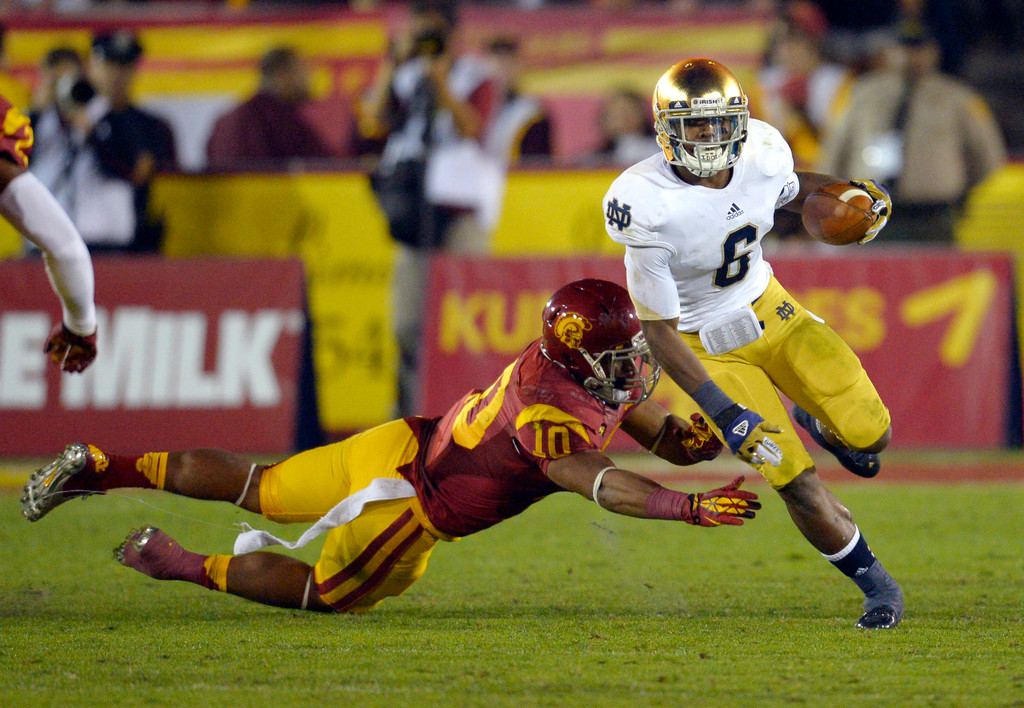 Notre Dame vs. USC: The Rivalry in Photos
