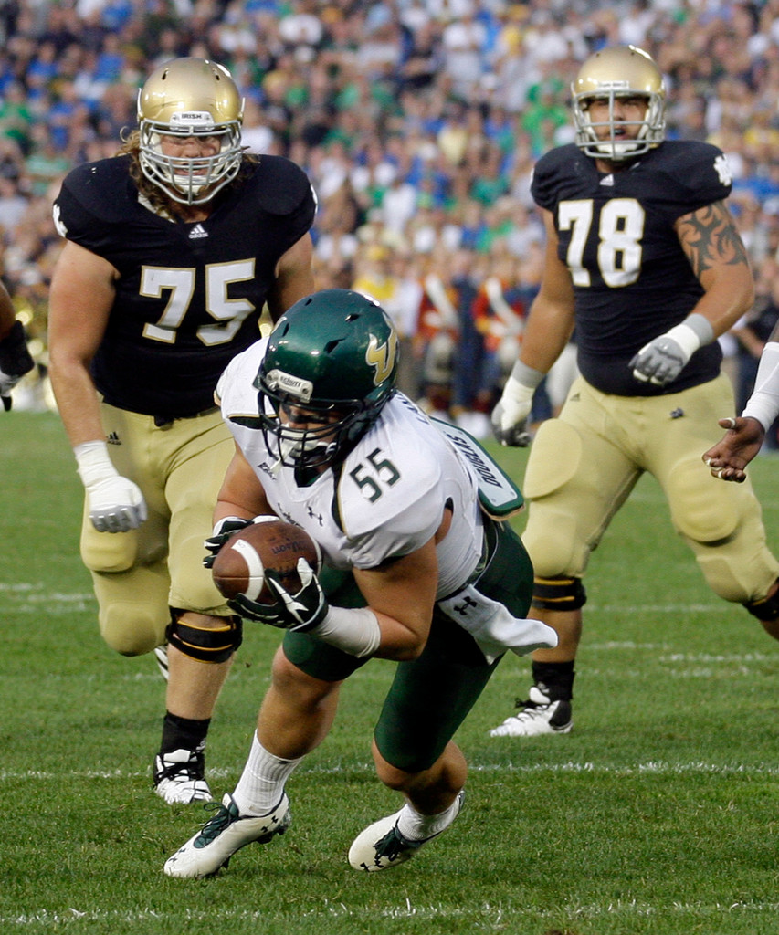 No. 16 Irish Drop Season Opener To USF, 23-20 (AP)