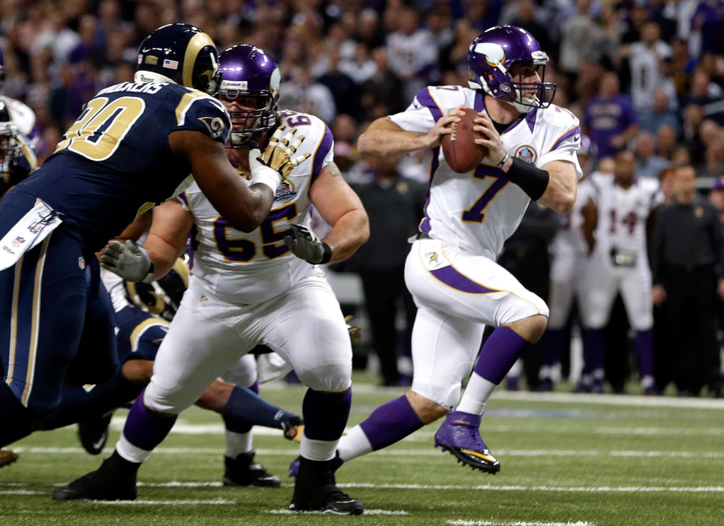 Former Irish Players in the NFL - 2012 (AP)