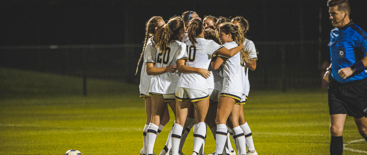Notre Dame Fighting Irish - Official Athletics Website