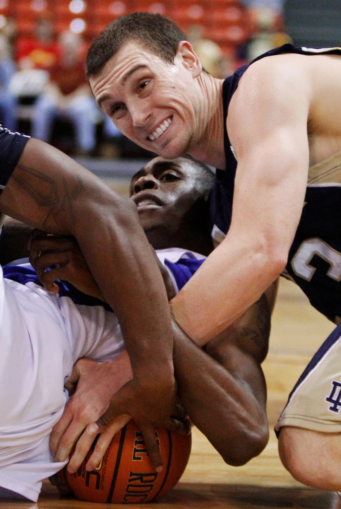 No. 23 Irish Take Care of Billikens, 64-52 (AP)