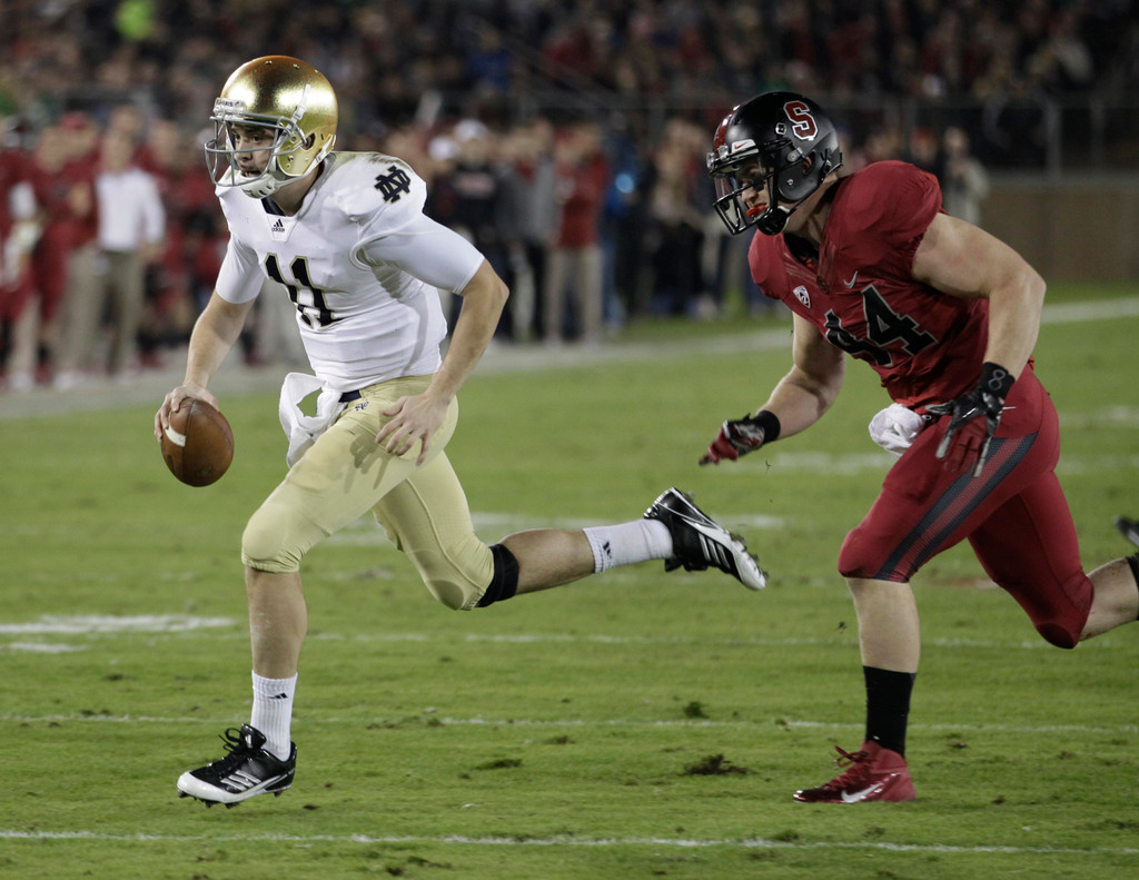 No. 22 Notre Dame Struggles, Falls to No. 4 Stanford 28-14 (AP)