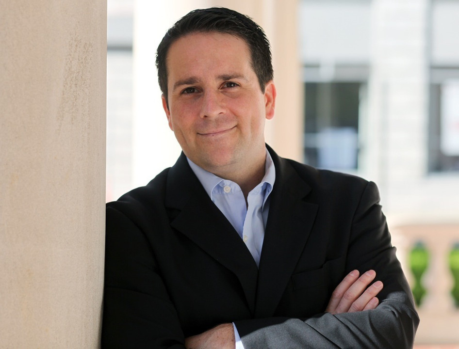 Jerry Barca's writing has appeared in the <i>New York Times</i>, SI.com and <i>The Star-Ledger</i>. Barca has made regular appearances on SiriusXM's <i>Ron and Fex Show</i>.  He graduated from Notre Dame in 1999 and lives in New Jersey with his wife and four children.