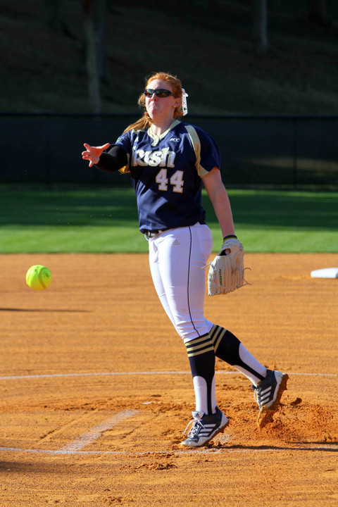 Senior Laura Winter earned her third win of the season Sunday against #23 Louisville