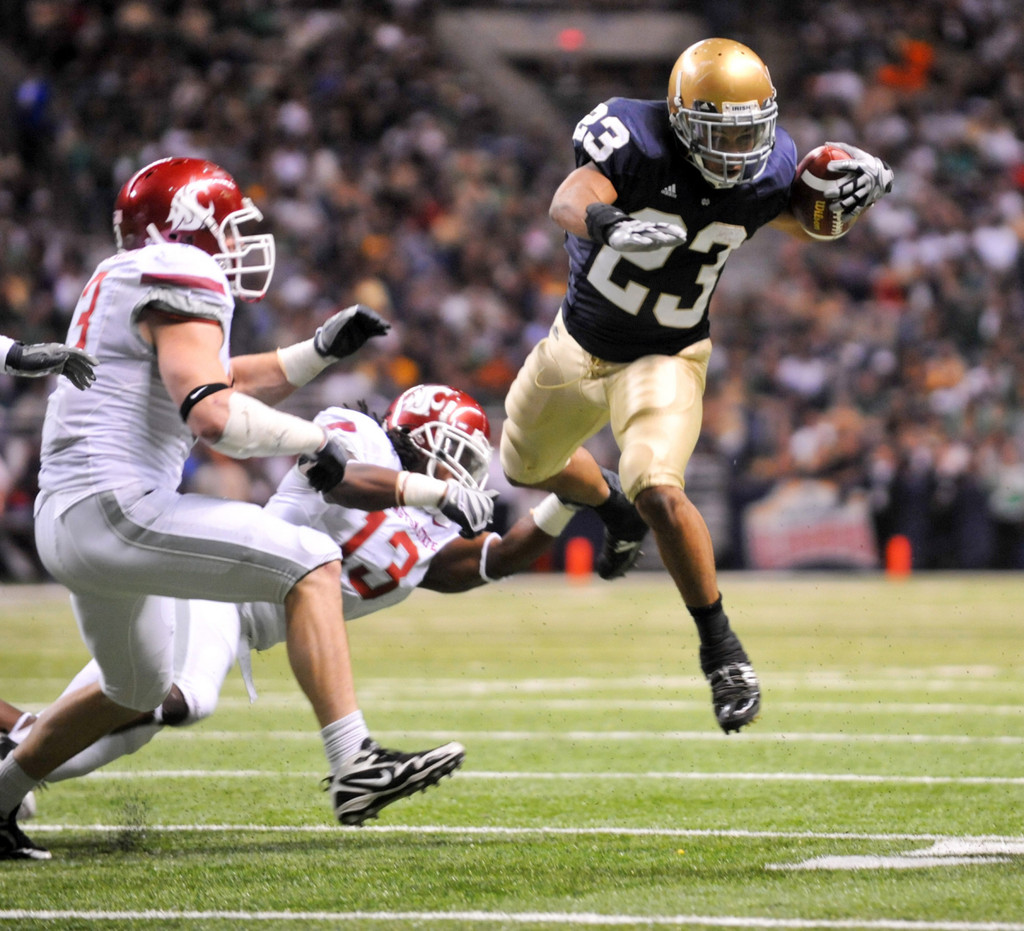 Irish Trounce Washington State, 40-14 (AP)