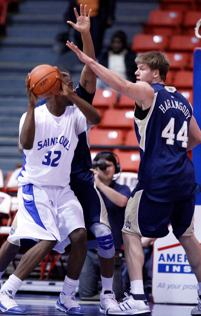 No. 23 Irish Take Care of Billikens, 64-52 (AP)