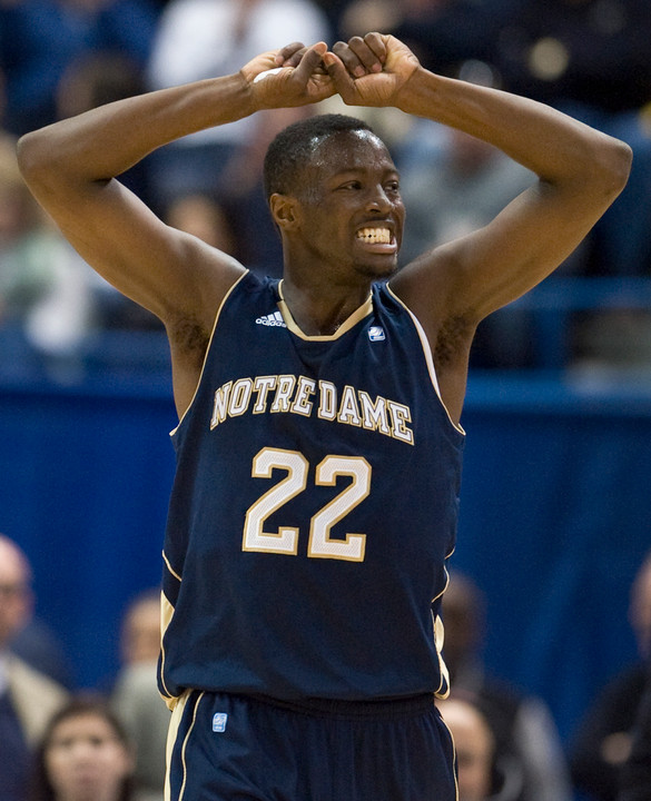 Second Half Surge Pushes Irish Past No. 24 UConn, 50-48 (AP)