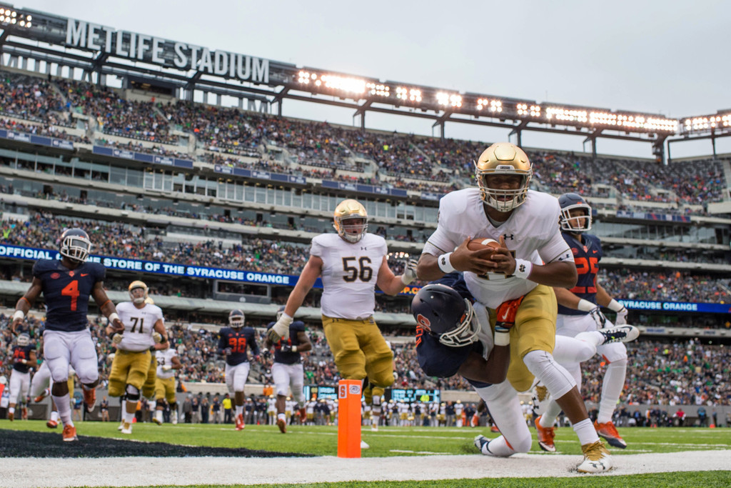 Notre Dame 50, Syracuse 33