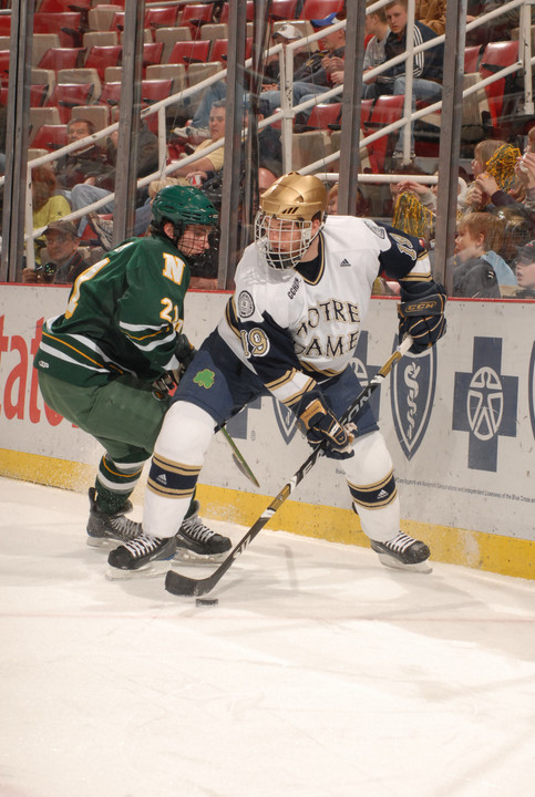 Senior center Ben Ryan had a goal and four assists in two games versus Michigan State and was named the CCHA offensive player of the week.