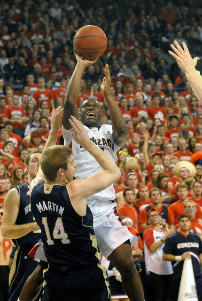 Irish Fall To No. 19 Gonzaga, 73-53 (AP)