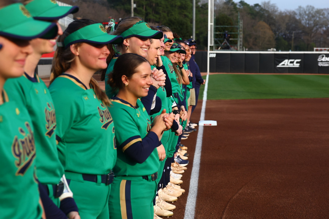 Notre Dame Fighting Irish - Official Athletics Website