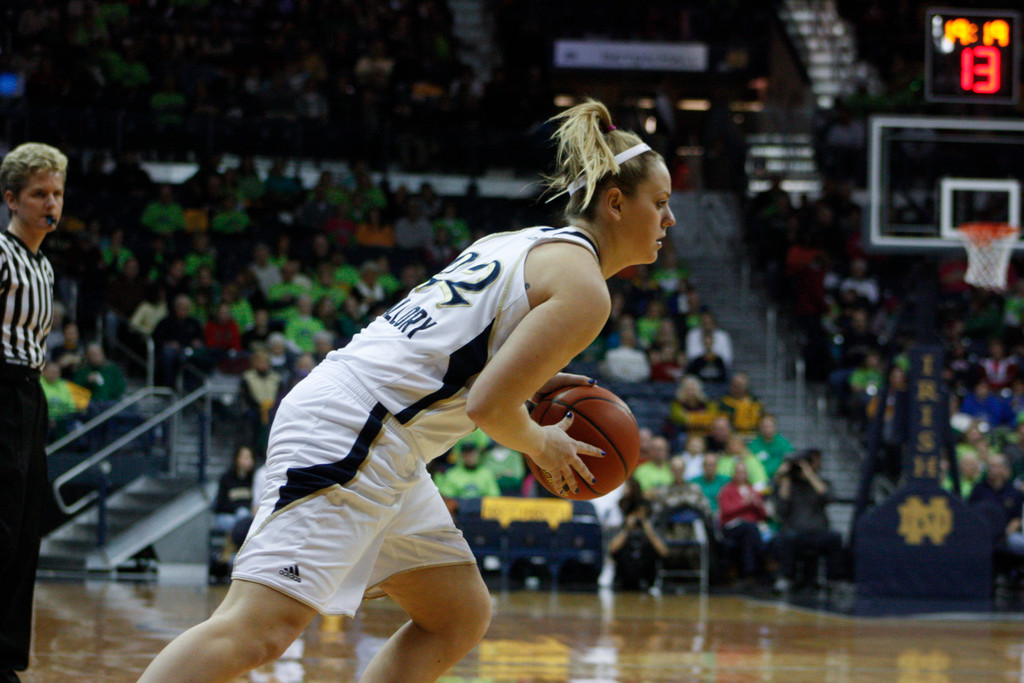 2/26 Women's Basketball vs. Cincinnati