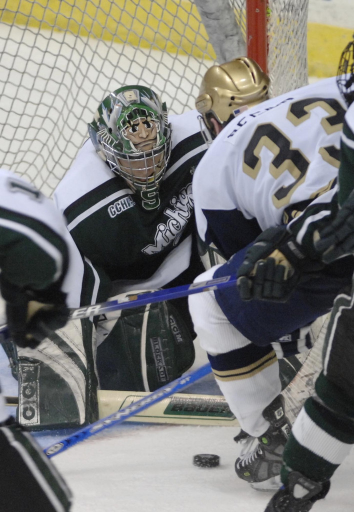 NCAA Quarterfinals - Notre Dame vs. Michigan State (AP photos)
