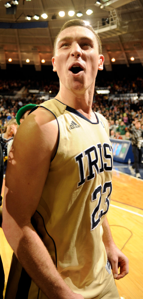 No. 8 Irish Beat No. 16 Louisville, 89-79, in OT (AP)
